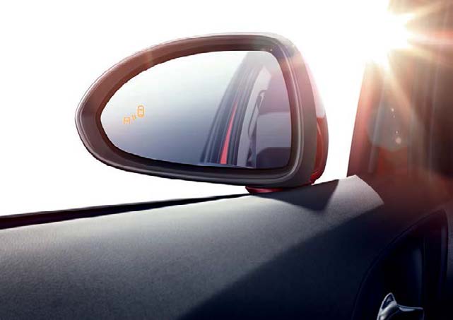 FAI PARCHEGGIARE L AUTO. ADVANCED PARK ASSIST E SIDE BLIND SPOT ALERT Scegli un posto, lascia il volante e Corsa parcheggia senza problemi.