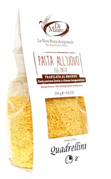 PACKAGING Pasta artigianale all uovo Di Mauro Solo uova fresche intere categoria A allevate a terra con mangimi vegetali La Differenza è nei Dettagli Selezione di