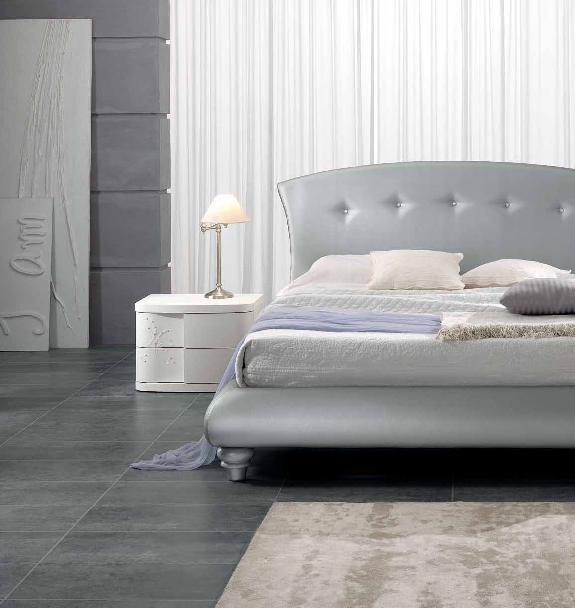 letto Luna ecopelle argento c/swarovski -