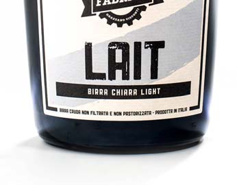 BIRRA LAIT (Birra Chiara Light) Ingredienti: acqua, malto d'orzo, luppoli e lievito Grado alcolico: 3,2 % Vol.