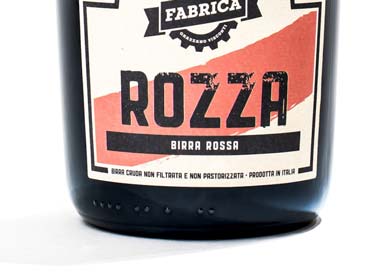 BIRRA ROZZA (Birra Rossa) Ingredienti: acqua, malto d orzo, luppoli, lievito Grado alcolico: 5,6 % Vol.