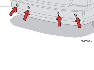 L assistenza al parcheggio viene riattivata con l interruttore (il LED si accende).
