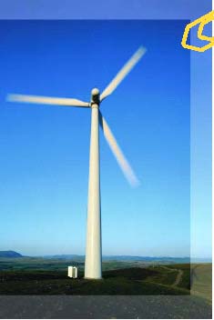 CENTRALE EOLICA Produzione: circa 2% del fabbisogno nazionale PRO Il vento è una fonte