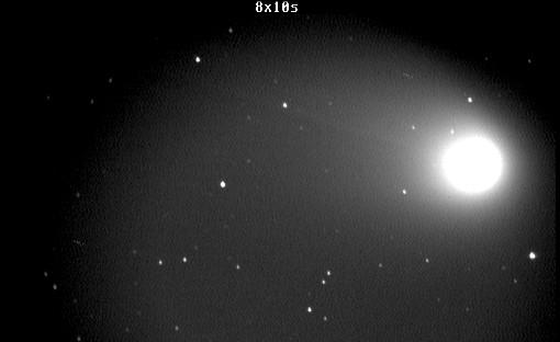 LA COMETA C 2002 Q4 NEAT Si tratta senz altro della cometa più cospicua della prima metà del 2004, almeno per l emisfero boreale, e nei mesi di aprile e maggio si è resa visibile anche ad occhio
