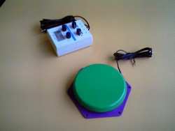 sensore 240002 descrizione: tastiera con cavetto di collegamento e timer a batteria misure: dato non disponibile ditta