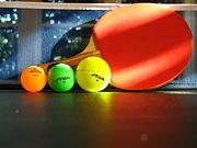 D Geometria solida Sfera - 6 Il tennis tavolo (ping poing) si gioca usando una pallina in celluloide, del diametro di 40 mm, del peso di 2,7 grammi e deve essere assolutamente sferica.