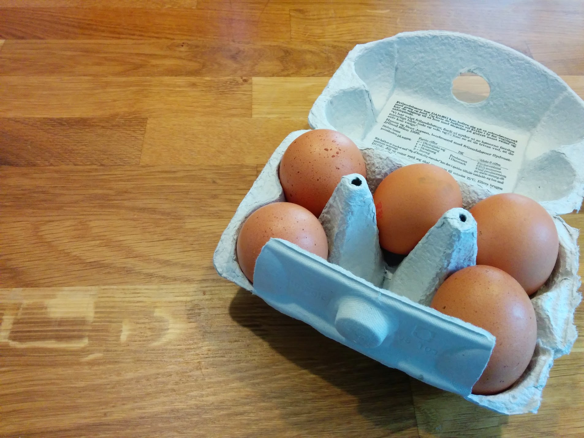 Strutture Dati Struttura per organizzare uova Caratterizzata da