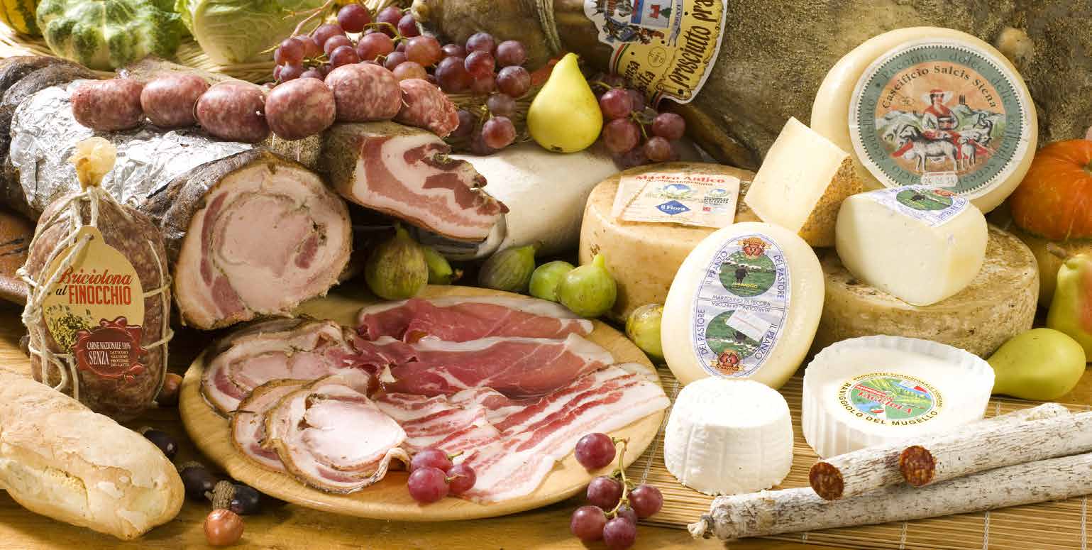 I nostri salumi di filiera Toscana Questi prodotti sono realizzati interamente nella nostra regione da fornitori di fiducia che impiegano carni provenienti da suini nati, allevati, macellati e