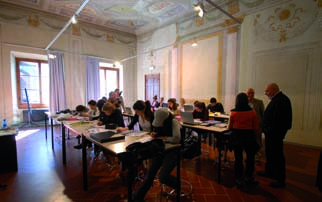 Course Dates The Bachelor s Degree programs and the professional programs at the Accademia Italiana in Florence and in Rome are held according to the following academic calendar: First semester: