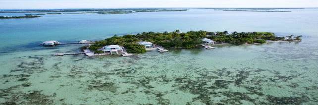 1 giorno Cayo Espanto Giornata dedicata al relax o alle attività balneari. A disposizione degli ospiti: kajak, paddle boards, barche a vela.