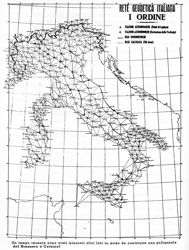 Il sistema di riferimento unificato europeo (ED 50) La rete geodetica italiana (e conseguentemente le coordinate di tutti i punti trigonometrici e la cartografia che e basata su di essi) e riferita