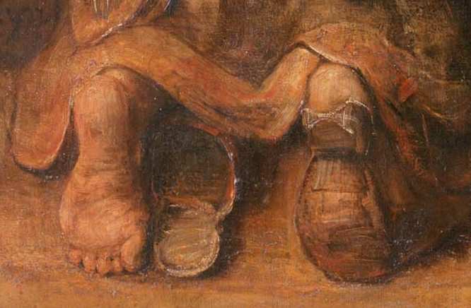 I piedi Rivelano un viaggio lungo e umiliante. Il piede sinistro è nudo e segnato dalle cicatrici. Il piede scalzo è simbolo di povertà.. Le cicatrici rappresentano le umiliazioni subite.