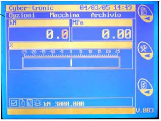 Pagina 4 di 5 da Acciai da calcestruzzi aggregati Si accerta, attraverso il monitor del Servotronic che la pressa sia predisposta sul canale 1 di compressione da 3000KN, e che la leva esterna al lato