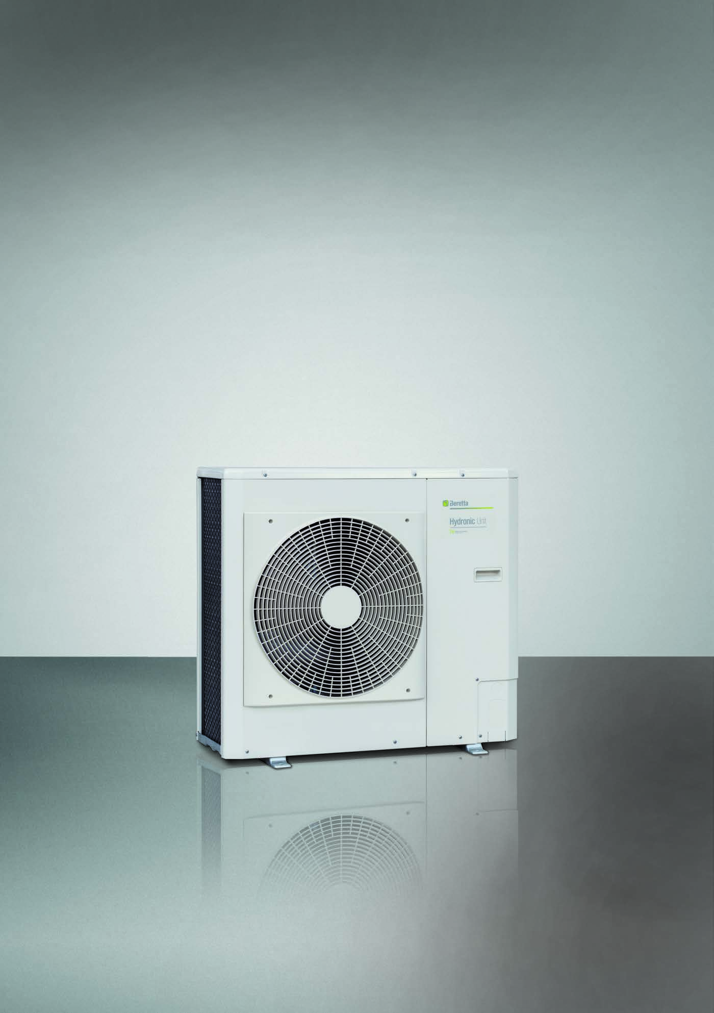 Pompe di calore idroniche La tecnologia DC inverter La pompa di calore Unit è equipaggiata di inverter DC che consente un rendimento ottimizzato dal 20% al 120% della potenza nominale.