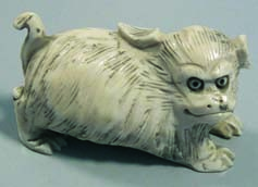 5430 Netsuke del XIX secolo (3,5 x 2,5, gr. 16) 0 5431 Netsuke del XIX secolo (3,5 x 3,5 gr. 27) Buono 140 5424 5432 5425 5424 Netsuke del XIX secolo (3 x 5 gr.