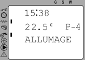 - Vider le panier brûleur du granulé et le replacer à sa propre plaçe. -Pousser et garder poussé P4 pour quelques secondes jusqu à le display signale les indications de départ allumage.