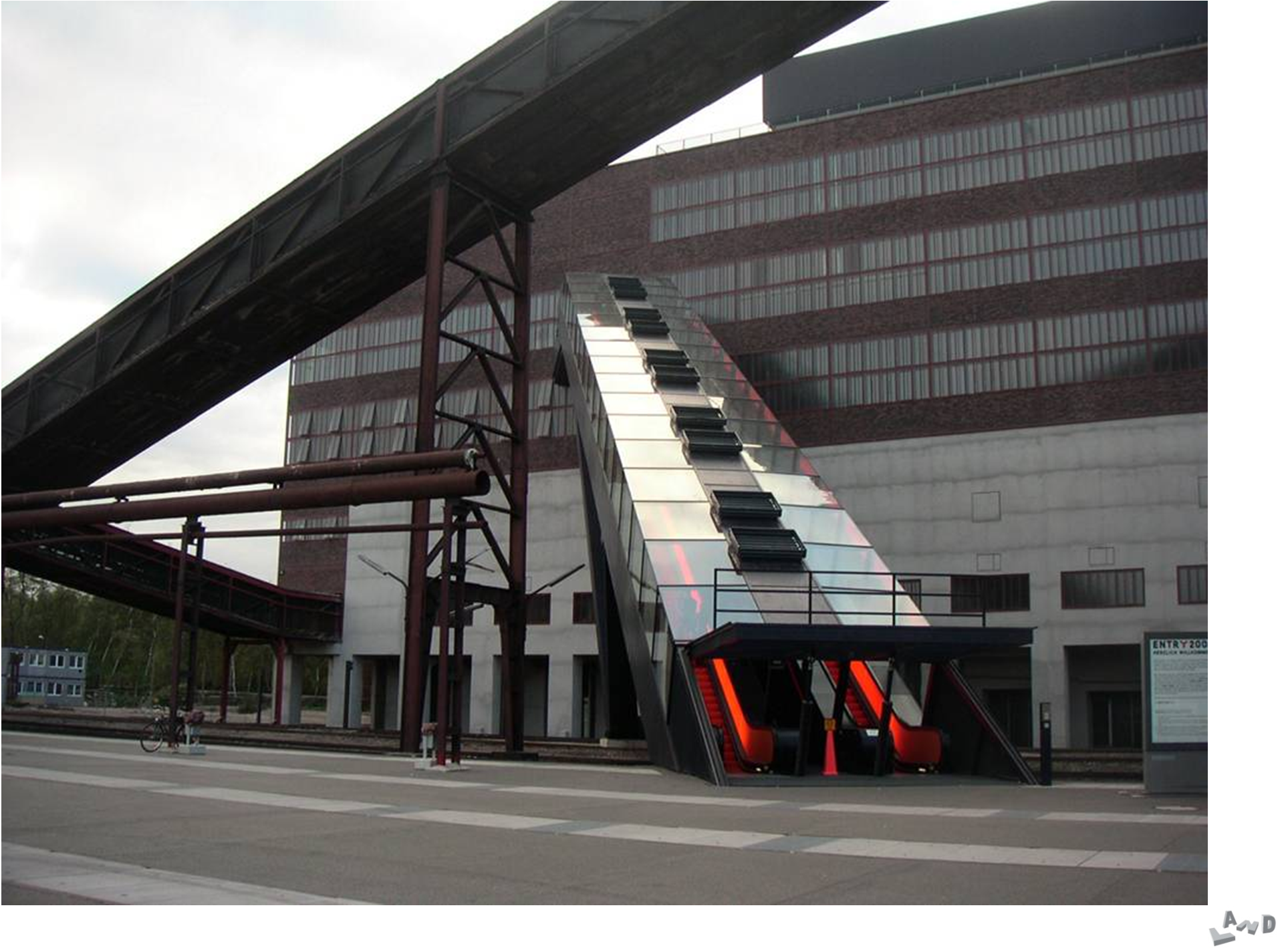 Esperienze: un caso esemplare Zeche Zollverein - Essen