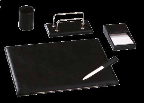 Set da scrivania in pelle by Cast Desk set in by Cast leather 37.1704 VARIANTI DI COLORE COLOUR RANGE Set scrivania 5 pz.