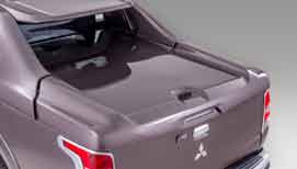 Hard top Plus con vetri laterali pop-up DC Fornito in tinta carrozzeria. HARD TOP LINEA PREMIUM Hard top Plus con vetri laterali scorrevoli DC Fornito in tinta carrozzeria.