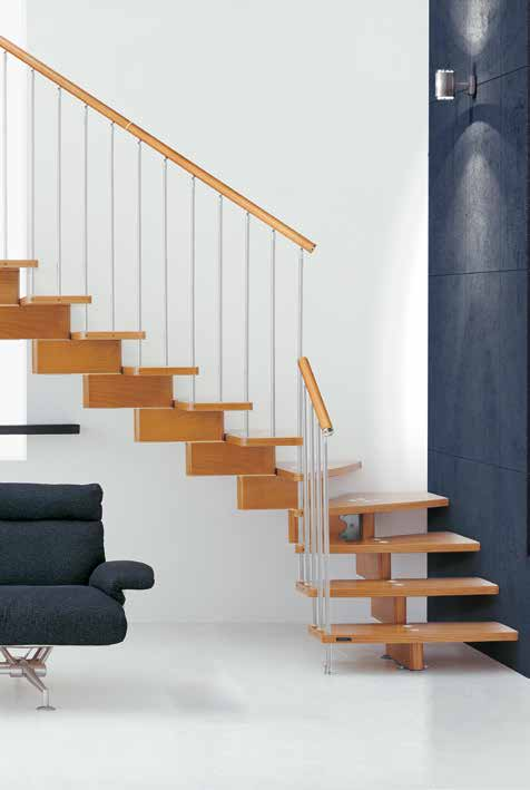 NUVOLA SC Struttura, gradini e corrimano tinta doussié 289, ringhiera grigio 9007. Structure, steps and handrail in wood, colour doussié 289, banister in grey 9007.