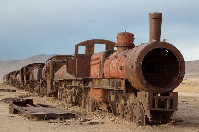 francese, siete consapevoli che il traffico merci tra Italia e Francia diminuisce da vent anni? Che la ferrovia esistente potrebbe ospitare un volume 6 volte maggiore dell attuale?