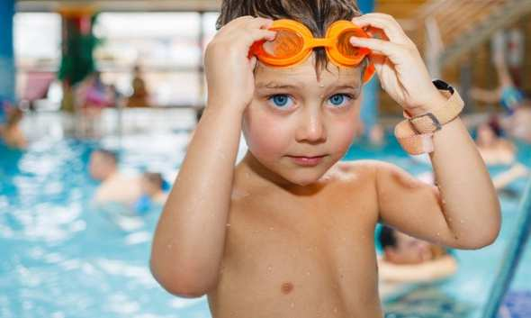 Preagonisti Esordienti C I bambini che hanno raggiunto il termine del percorso di scuola nuoto saranno promossi ad Esordienti C della squadra di nuoto ed in questo periodo di due anni (femmine 1^ e