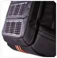 www.historianaturae.com info@historianaturae.com Via Nemorense, 135 00199 Roma tel/fax +39 06 86327086 presenta... VOLTAIC BACKPACK 30 litri Lo Zaino Fotovoltaico, l'energia del Sole sempre con te!