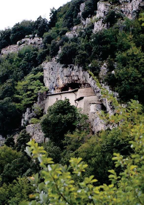 SETTEMBRE Domenica 6 settembre Monte Gorzano - m. 2548 (Parco Nazionale Gran Sasso e Monti della Laga) Interregionale, in collaborazione con il CAI di Amatrice Itinerario: da Amatrice Dislivello: m.