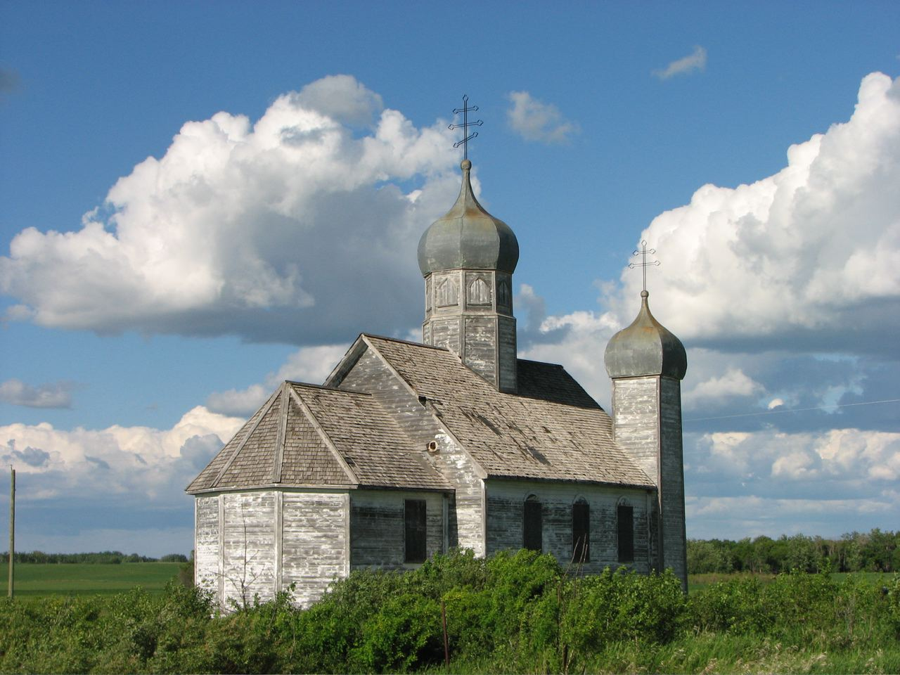chiesa ortodossa ucraina della santa Trinità, Manitoba, Canada, costruita nel 1932 Il monastero sta attualmente raccogliendo fondi per la costruzione; a quel punto i progetti saranno