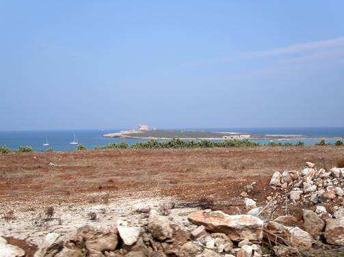 di Portopalo Castello sulla punta Isola di Capo Passero Vista l impossibilità di fermarci in questa località, ci dirigiamo a