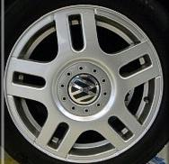 LANCIA Y Y 5,5x14 4x98 ET40 30,00 VW GOLF GOLF IV 7,0x16 5x100 ET40 50,00 N.B.