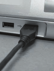 2 Carica della batteria tramite computer 1 Collegare l estremità più piccola del cavo USB al misuratore. 2 Collegare l estremità più grande del cavo USB a una porta USB disponibile del PC.
