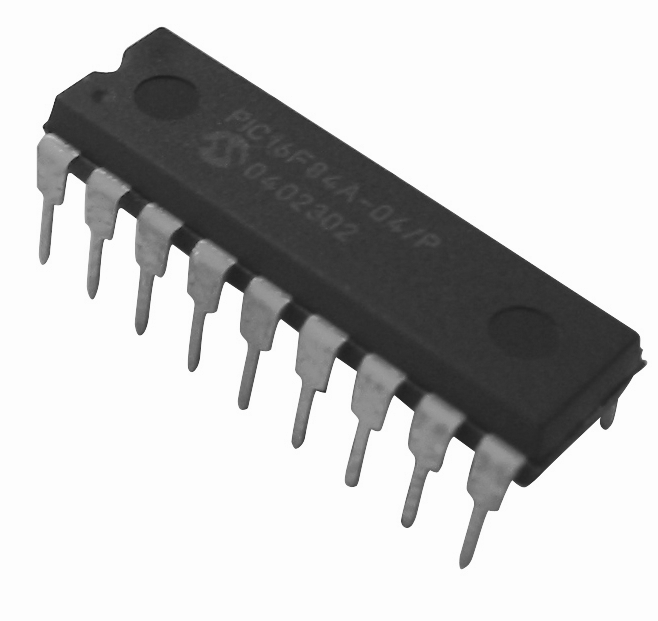 offerta dai microcontrollori PIC, decretò il definitivo successo della Microchip, rendendo questa azienda il primo produttore mondiale di microcontrollori a 8 bit.