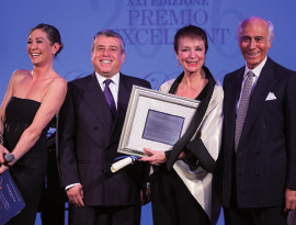 Ivan Artolli Managing Director Verdura Resort Con 37 anni di esperienza nell ospitalità di lusso di cui 16 alla guida di strutture alberghiere della Rocco Forte Hotels in vari paesi Europei Ivan