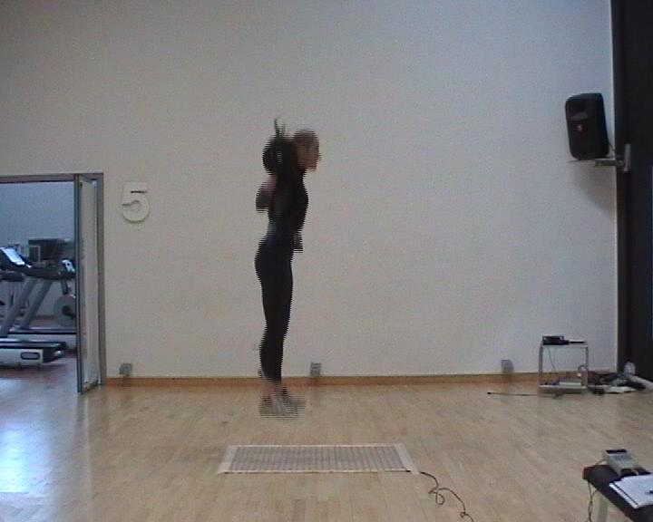 ½ SQUAT JUMP CONTINUO