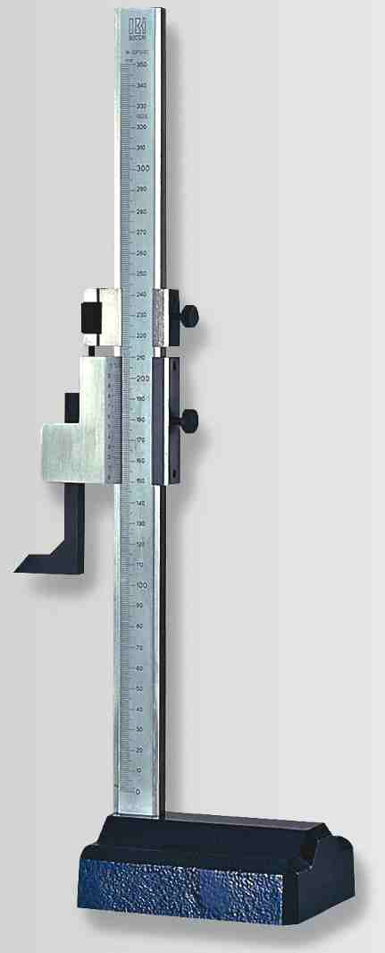 Altimetri / Height gauges Art. 104 Truschino in acciaio inox temprato con corsoio monoblocco. Lettura della scala cromata.