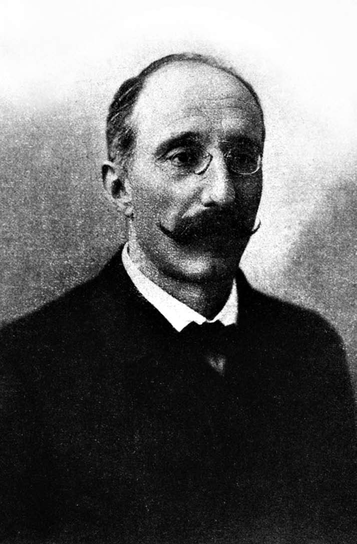 Leonida Bissolati, esponente del partito socialista fino al 1912, nello stesso anno fonda con Ivanoe Bonomi il partito socialista riformista, cui aderisce Alberto Beneduce.