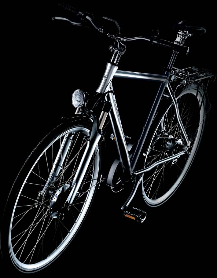 Automatic Bike Massimo comfort e sicurezza, con l Automatic Bike. L impianto di illuminazione e il cambio hanno una gestione completamente automatica.