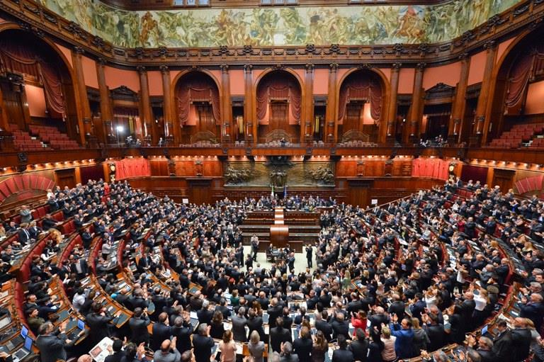 DISEGNO DI LEGGE DELEGA AL GOVERNO In discussione al parlamento ai fini dell emanazione di uno o più