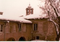 Anche oggi è possibile bussare in un monastero dove vivono persone consacrate dell Ordine di S.