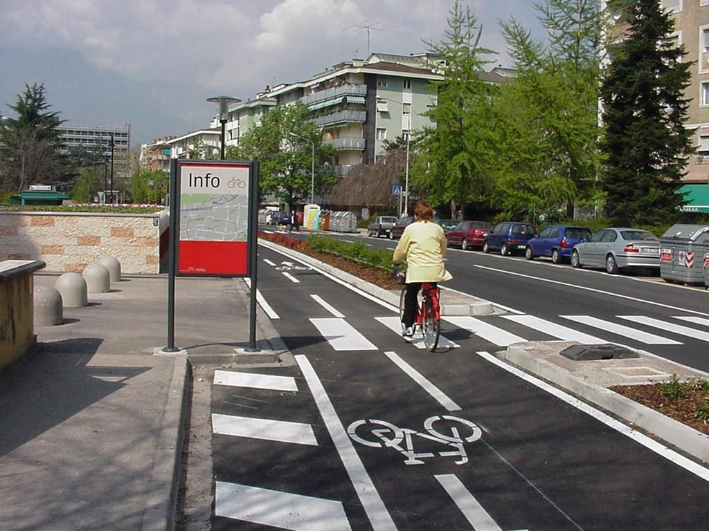 Verso soluzioni sostenibili: passato presente futuro della mobilità