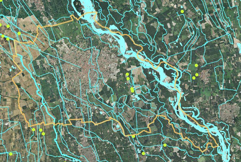 Acque superficiali Per quanto riguarda il reticolo idrico superficiale del comune di Vigevano, esso è composto da due corsi d acqua appartenenti al reticolo idrico superficiale principale: il Fiume