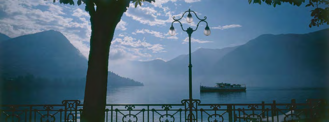 SE SIETE IN CERCA DI UNA CITTÀ DALLE CARATTERIS- TICHE DI UNA METROPOLI DI GRAN CLASSE, MA DESID- ERATE ANCHE TRANQUILLITÀ E RELAX, LA REGIONE DEL LAGO DI LUGANO È CIÒ CHE FA PER VOI.