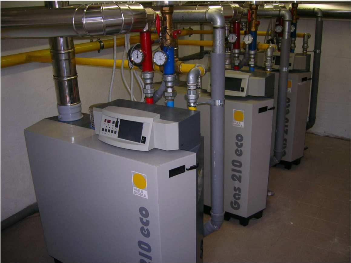 L impianto I generatori a condensazione E stata prevista una batteria di generatori a condensazione, per una potenza totale di 560