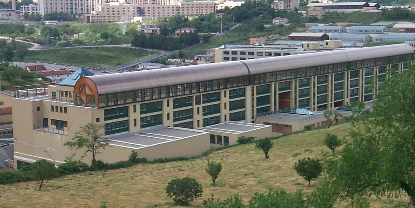 Il Terremoto del 1980, l Universitl Università della Basilicata Art.