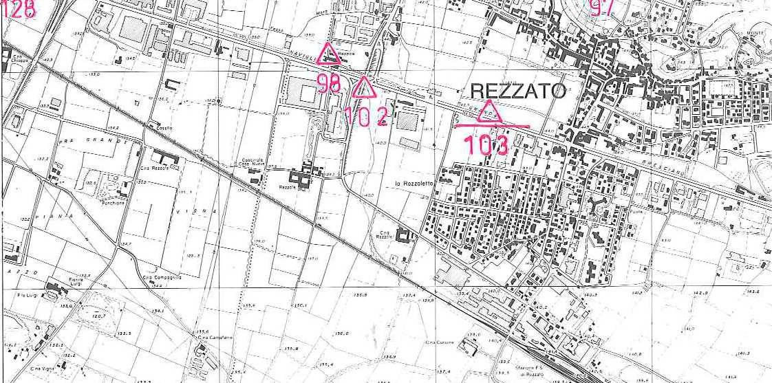 località, una lucerna Loeshcke 1 b. n. 102 Via Perlasca, presso il cavalcavia Botticino-Rezzato: struttura romana, rinvenimento fortuito in seguito a lavori stradali 1971.