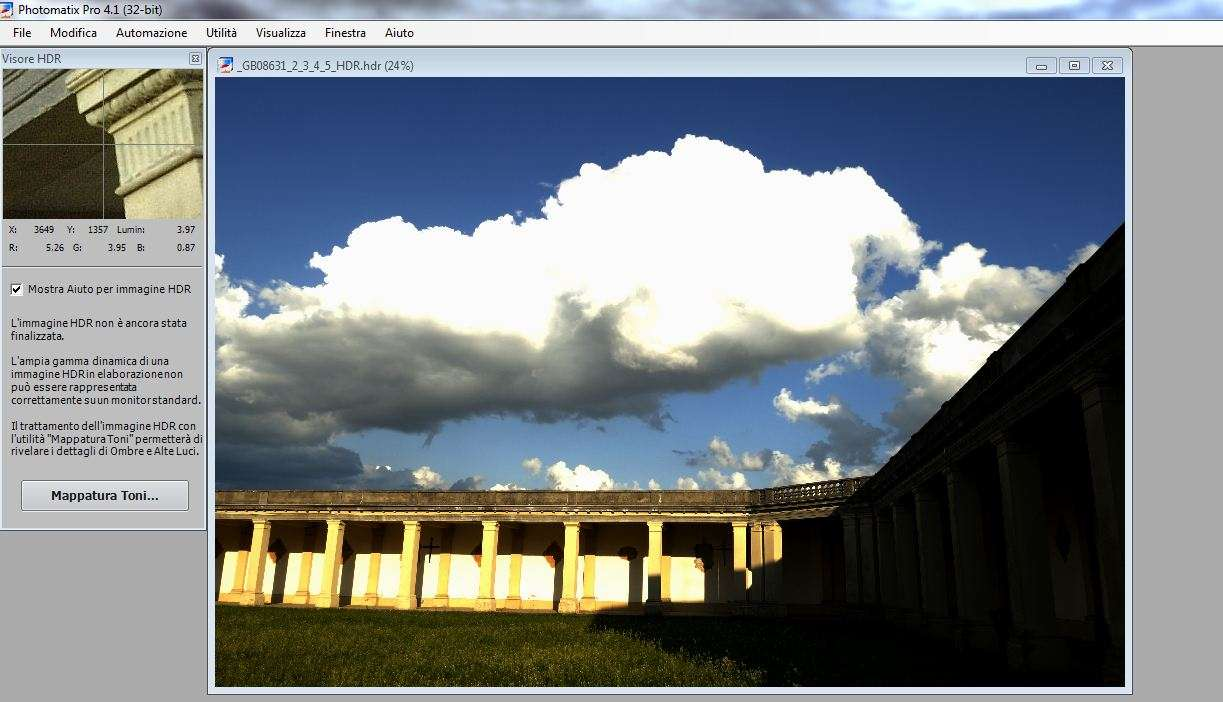 Schermata HDR Immagine HDR (no istogramma): la limitata gamma