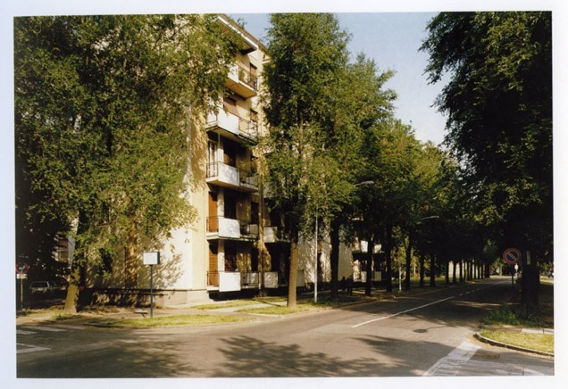 1952, edifici residenziali in via Piadena