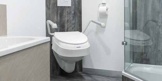 / Aquatec Rialzi WC 3 altezze in 1! Aquatec 900 Rialzo WC regolabile in altezza (60, 100, 150 mm). Disponibile con o senza braccioli ribaltabili.