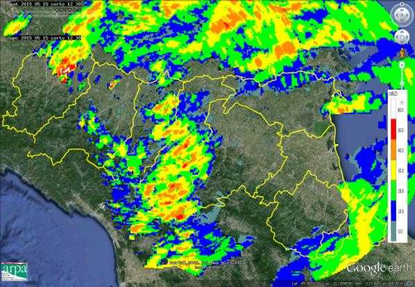 2. Analisi dell evoluzione alla mesoscala sull Emilia-Romagna A partire dalle ore 10:00 UTC circa si osserva precipitazione moderata sulle province orientali, mentre nuclei di precipitazione intensa